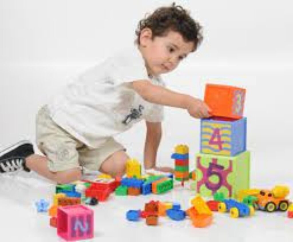 أهمية اللعب في مرحلة الطفولة المبكرة .. 9 فوائد ضرورية لنمو الأطفال
