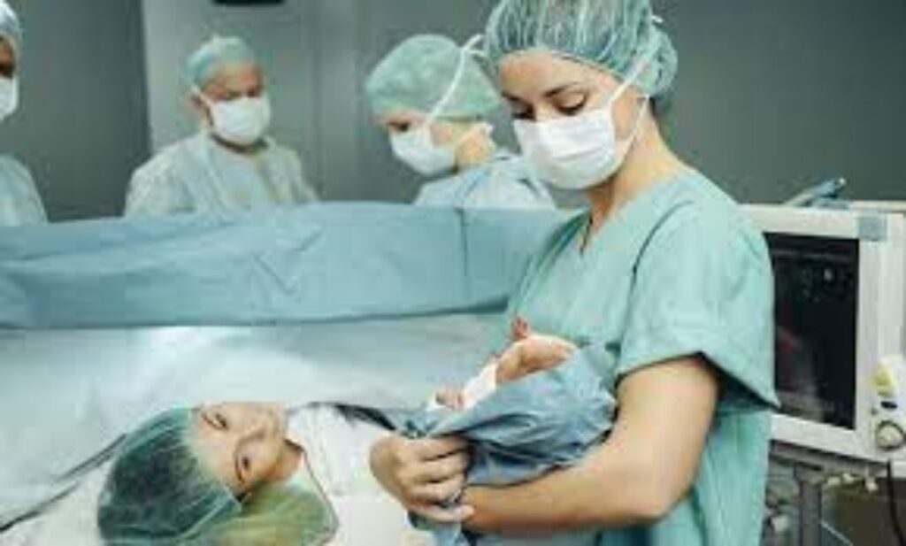 أسعار الولادة الطبيعية في مستشفى مكة الطبي 