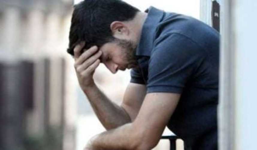 أعراض الاكتئاب عند الرجال، وكيفية تشخيصه