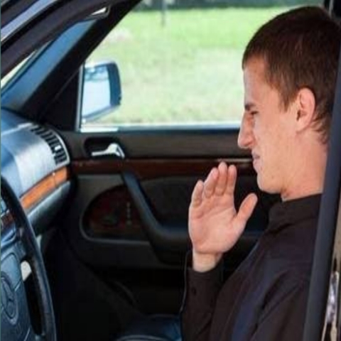 أسباب ظهور رائحة الاحتراق في السيارة