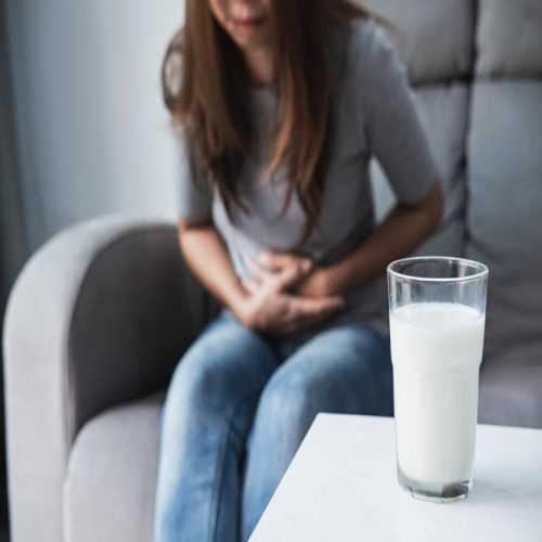 الفرق بين حساسية الحليب وحساسية اللاكتوز .. وطرق الوقاية، أعراض حساسية الاكتوز