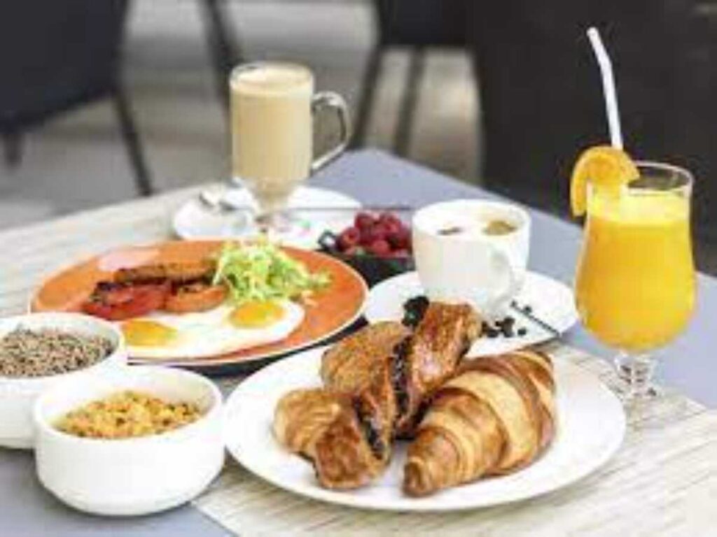 أفضل مطاعم الفطور في الرياض .. مطاعم فطور في الرياض للعوائل