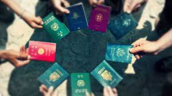 أنواع جوازات السفر السعودية.. ما هو الفرق بين الجواز الدبلوماسي والخاص