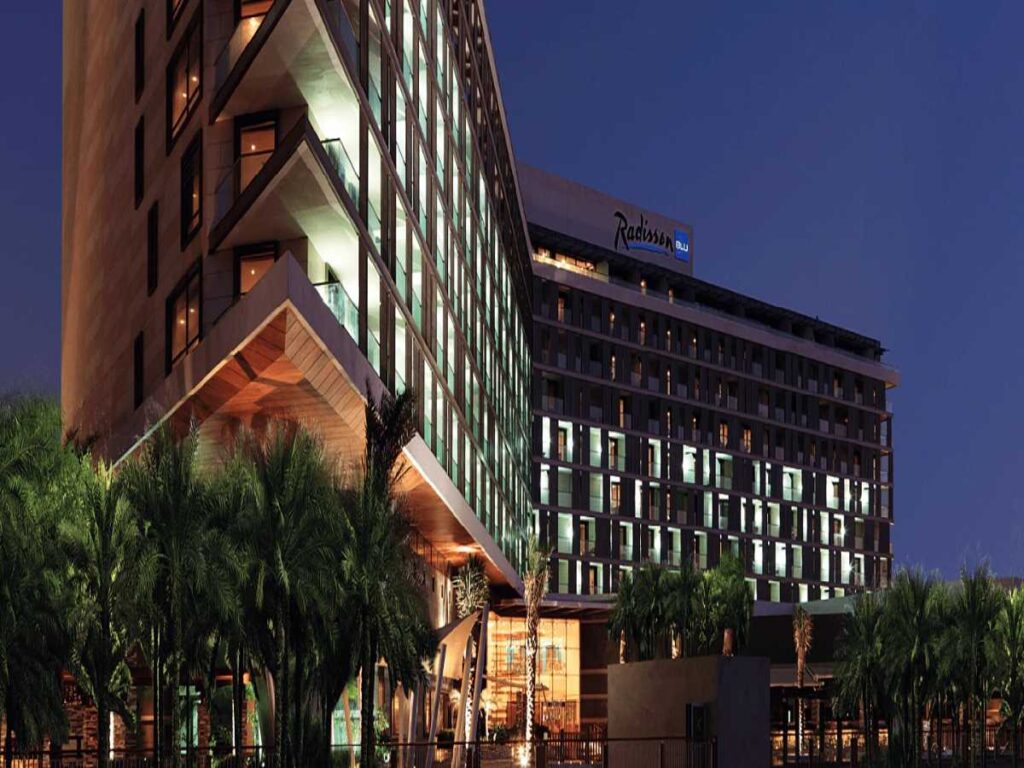 أشهر فنادق جزيرة ياس في أبوظبي .. قائمة أفضل الفنادق في جزيرة ياس، أبو ظبي