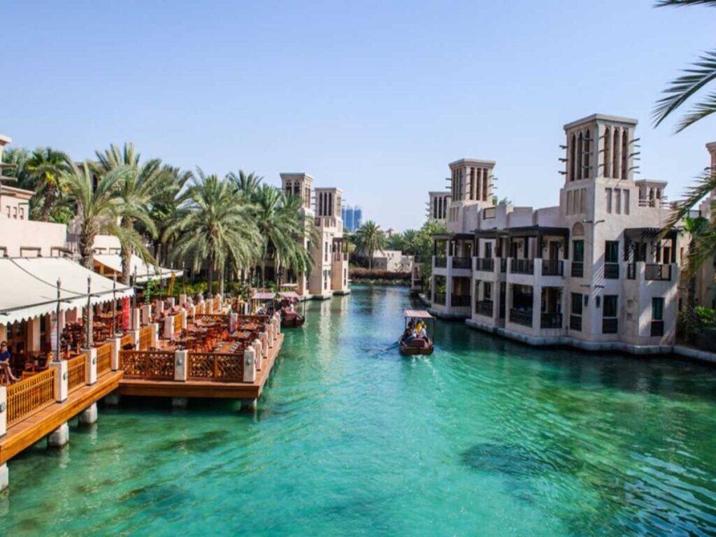 أشهر فنادق شهر العسل في دبي .. دليل أفضل فنادق لقضاء شهر العسل في دبي