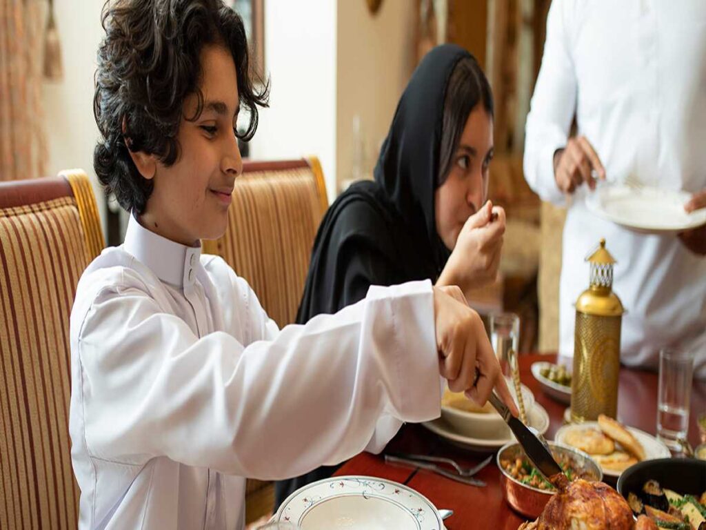 أفضل مطاعم تبوك السعودية .. دليل مطاعم تبوك عوائل غداء، مطعم مشويات تبوك