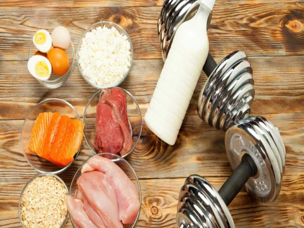 ما هو الطعام الذي يبني العضلات؟ .. ماذا نأكل بعد التمرين لكي تزيد الكتلة العضلية؟
