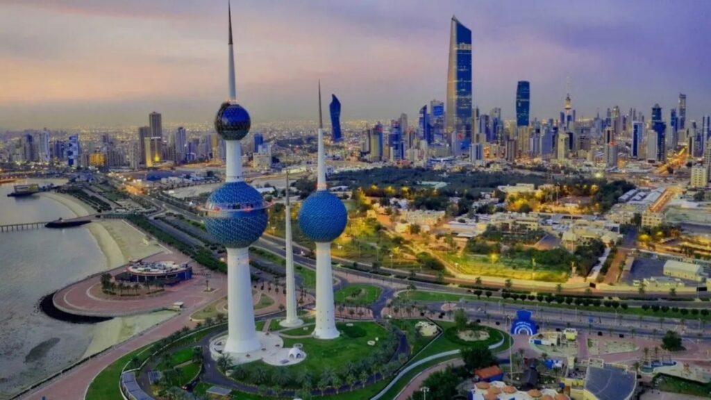 شروط التقديم على الزيارة العائلية إلي الكويت 2024